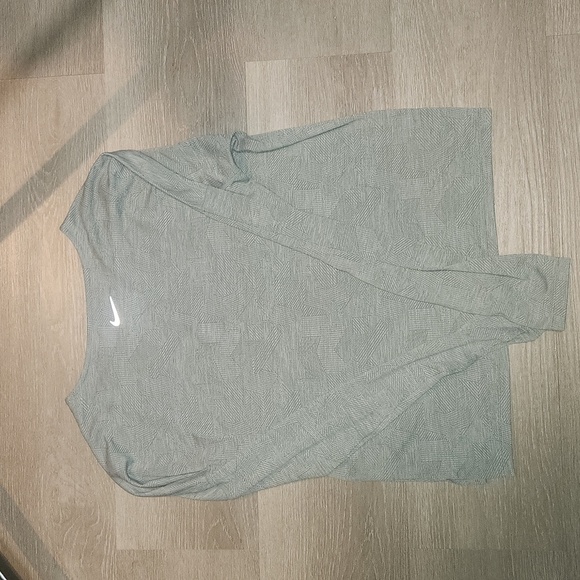 Nike Heather Gray Long Sleeve Shirt Size Small - Picture 3 of 4